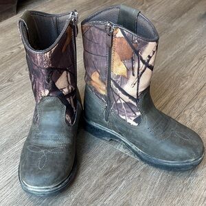 Deer Stags Kids Tour Waterproof Tall Camo Boot with 3M Thinsulate